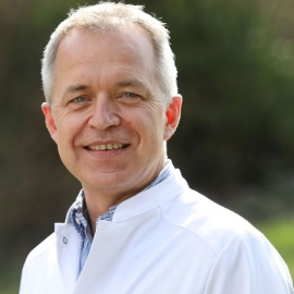 Dr. Matthias Kraft